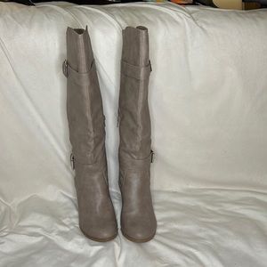 Grey heeled boots